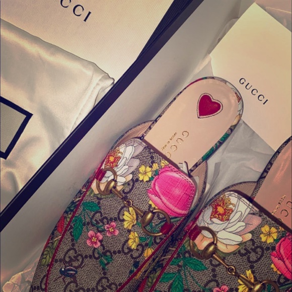 Gucci slides - Picture 1 of 3